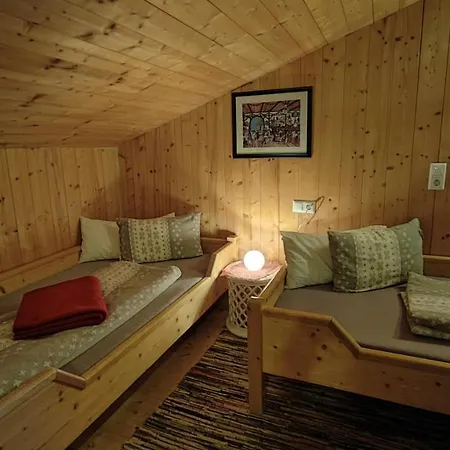 Appartement Homely In A Rustic Mountain